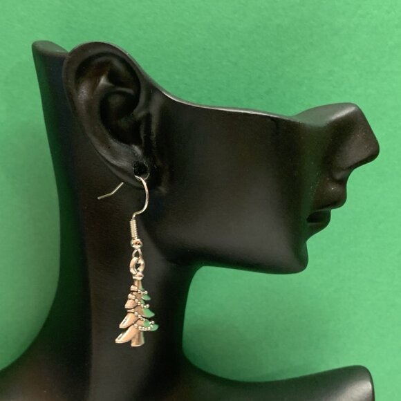 Christmas Tree Earrings, Christmas Earrings, Gift Idea, Holiday Earrings, Tree - Picture 3 of 5